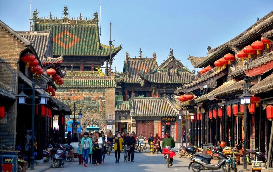 男朋友总借东西给亲戚，怎么办？